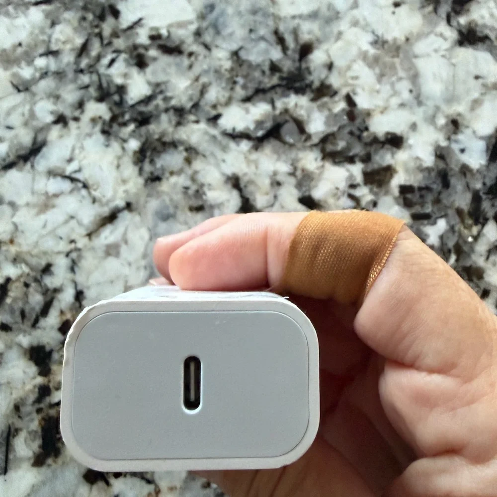 White USB Wall Charger